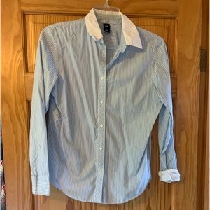 Gap Ladies button down blouse